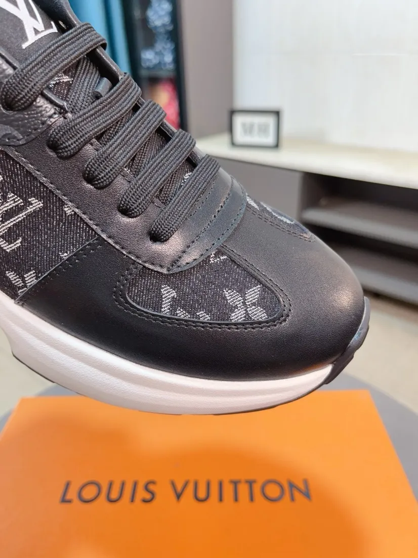 Men's shoes💰458🌹🌹[LV]🌹High-end brand of men's shoes: official website 1:1 latest masterpiece: the upper is made of Italian imported first-layer cowhide with special materials➕made of full genuine leather lining🔥, making walking more convenient and comfortable! Exclusive new style, stunning work [color]! Create a fashionable personality to set off your uniqueness! A must-have for trendy men! Classic🔥Number: 38-44